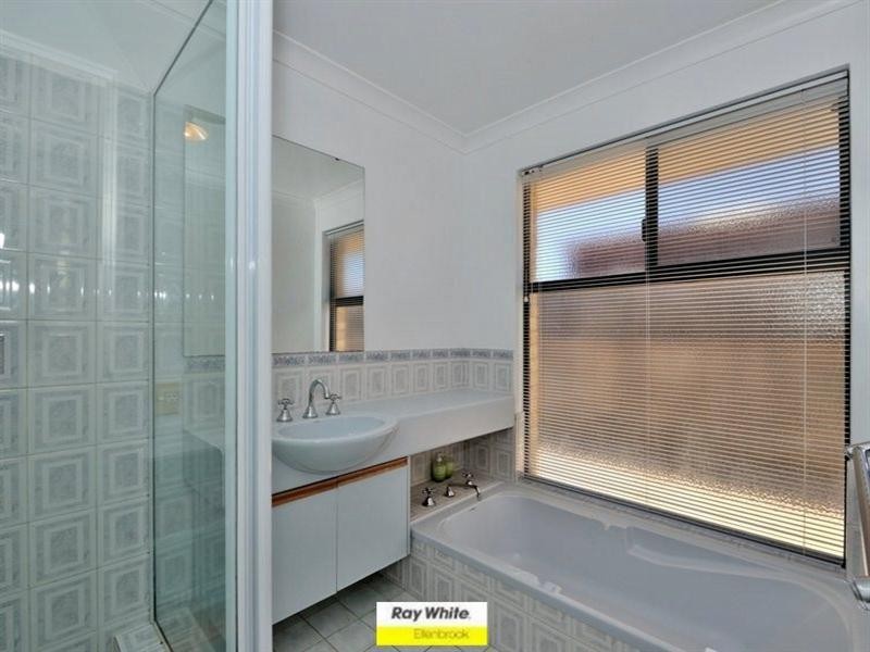 3 Millstream Grove, Ellenbrook WA 6069