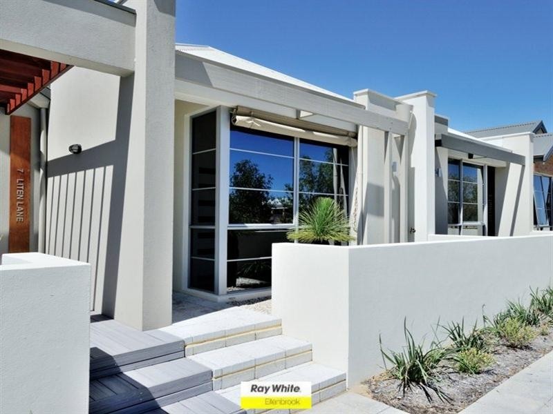 5 Liten Lane, Ellenbrook WA 6069