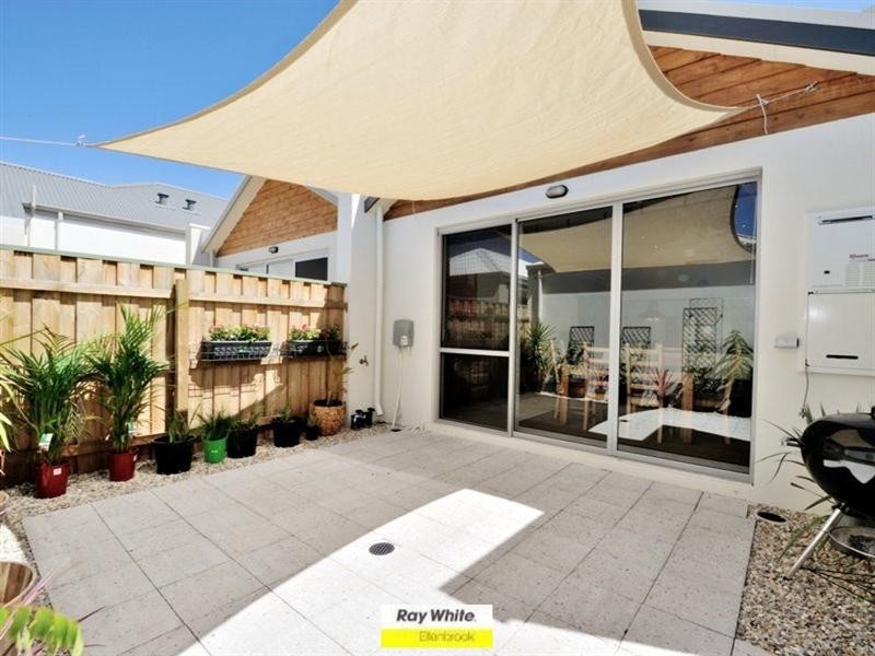 5 Liten Lane, Ellenbrook WA 6069