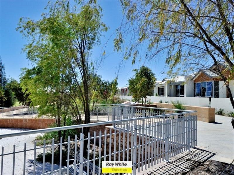 5 Liten Lane, Ellenbrook WA 6069