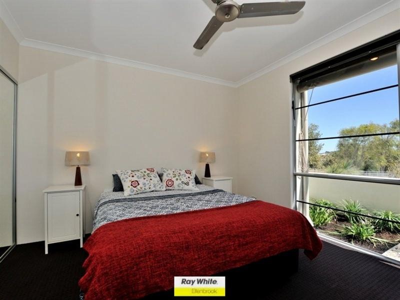 5 Liten Lane, Ellenbrook WA 6069