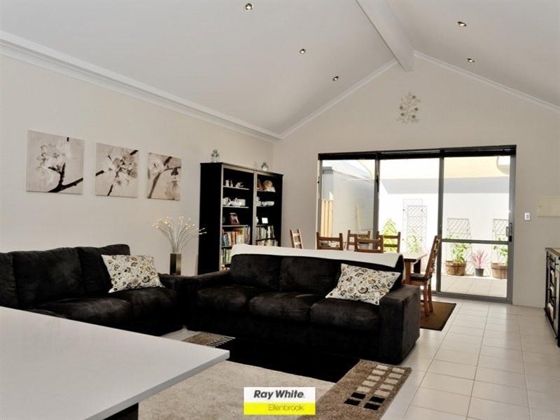 5 Liten Lane, Ellenbrook WA 6069