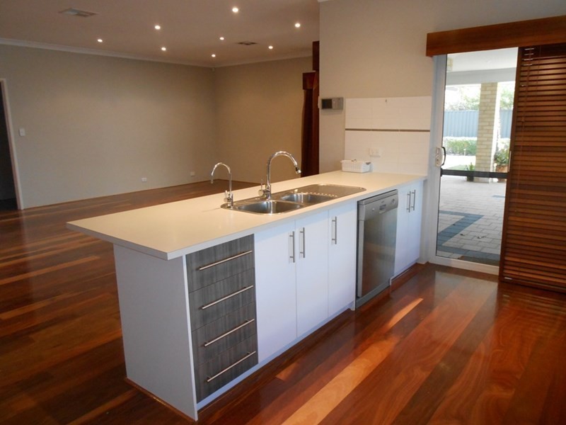 3 Pervan Brace, Aveley WA 6069