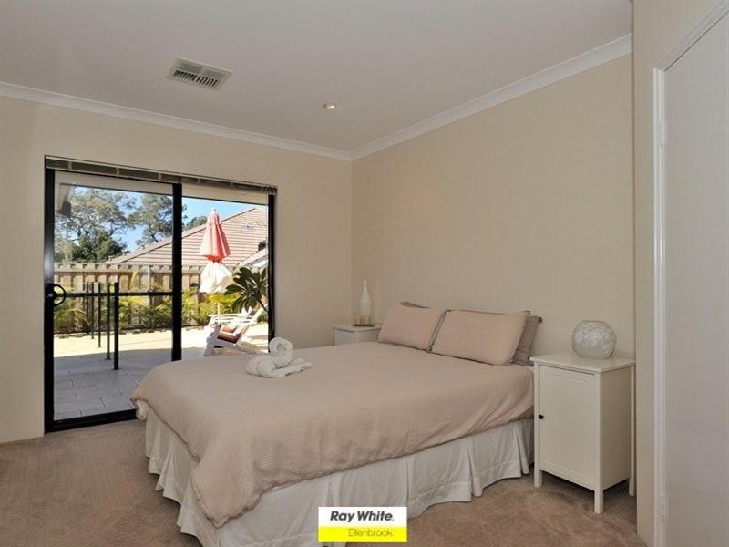 5 Aspley Lane, The Vines WA 6069