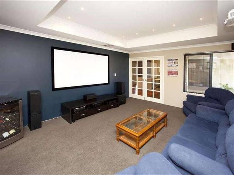 11 Werai Road, Ellenbrook WA 6069