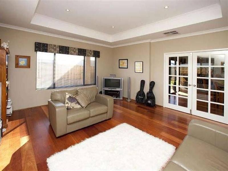 11 Werai Road, Ellenbrook WA 6069