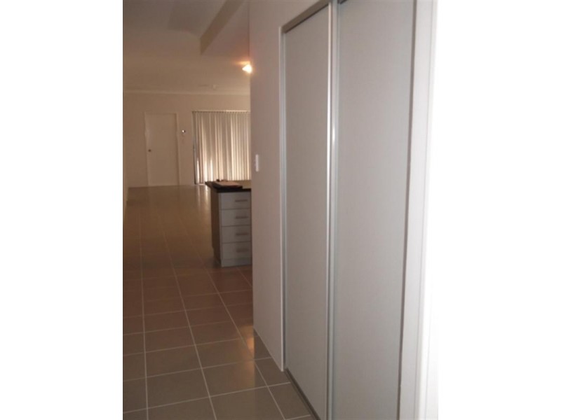 10 Celadon Terrace, Aveley WA 6069