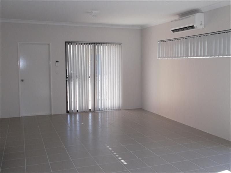 10 Celadon Terrace, Aveley WA 6069