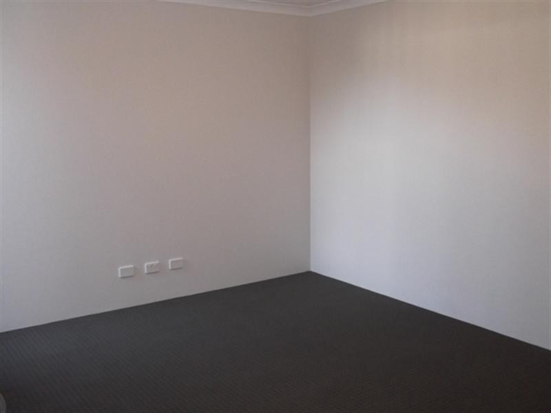 10 Celadon Terrace, Aveley WA 6069