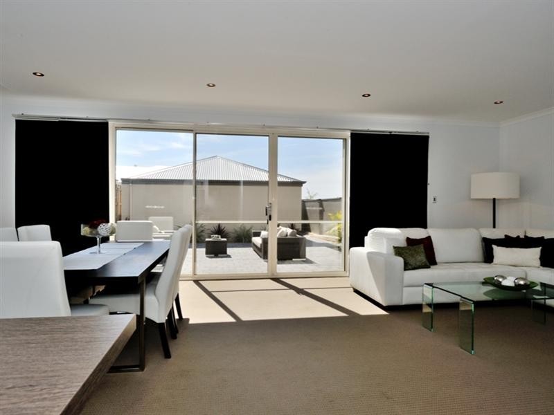 161 Elmridge Parkway, Ellenbrook WA 6069