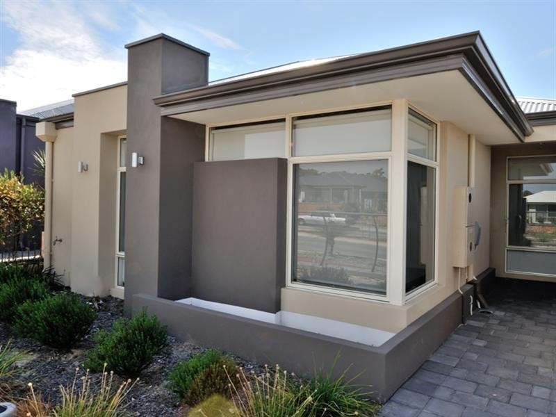 161 Elmridge Parkway, Ellenbrook WA 6069