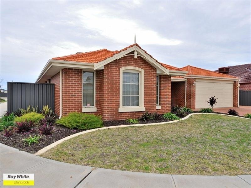 24 Corich Pass, Aveley WA 6069