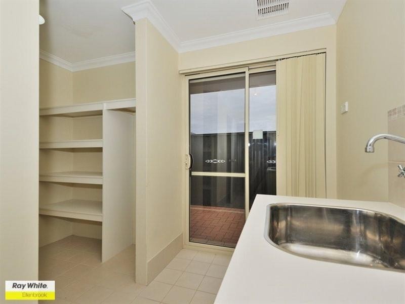 24 Corich Pass, Aveley WA 6069