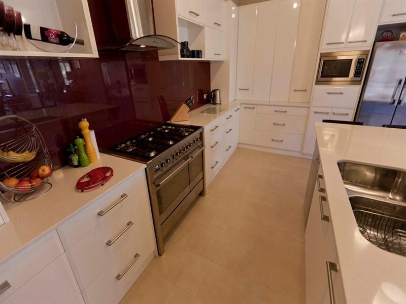 130 Roxburghe Drive, The Vines WA 6069