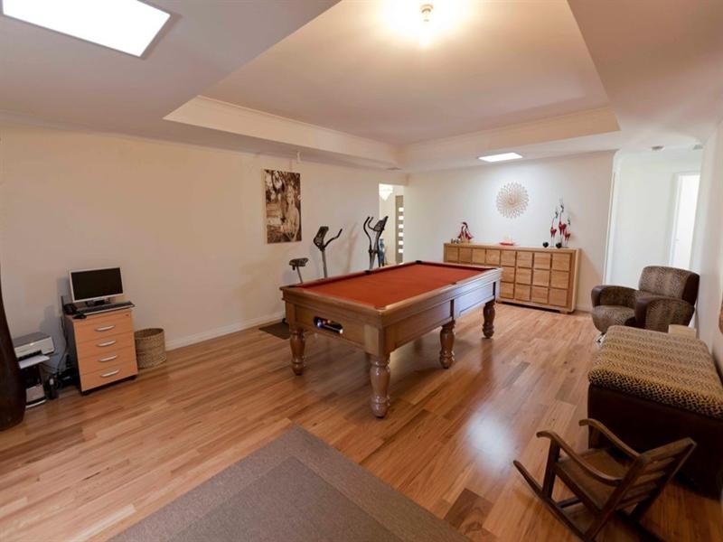 130 Roxburghe Drive, The Vines WA 6069