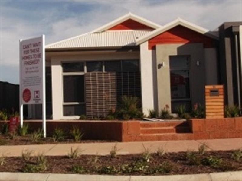15 Riverland Drive, Ellenbrook WA 6069