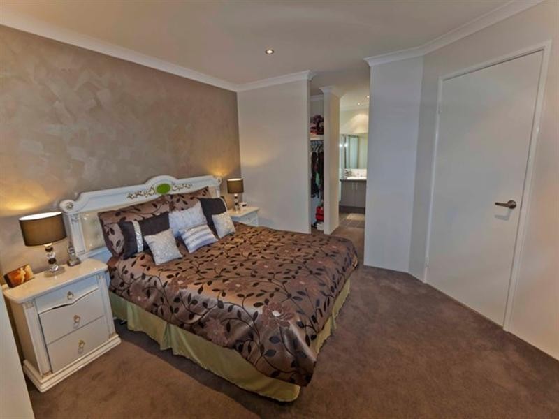 4 Daviesia Corner, DAYTON, West Swan WA 6055