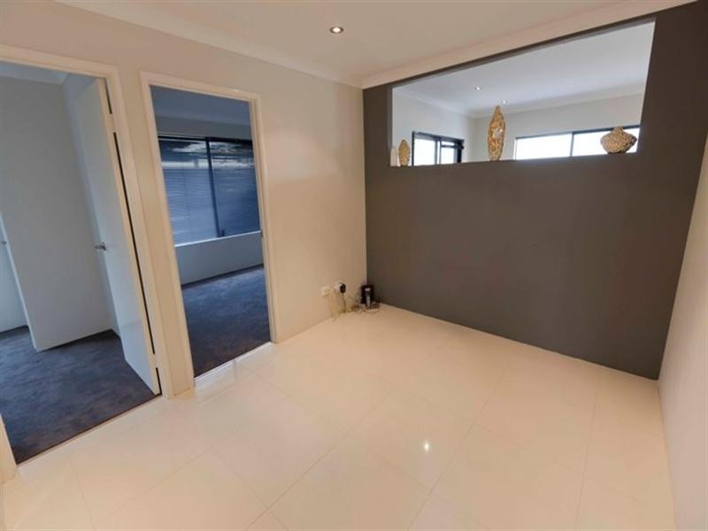 4 Daviesia Corner, DAYTON, West Swan WA 6055