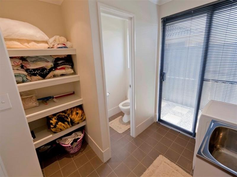 4 Daviesia Corner, DAYTON, West Swan WA 6055