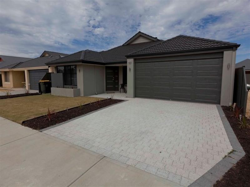 4 Daviesia Corner, DAYTON, West Swan WA 6055