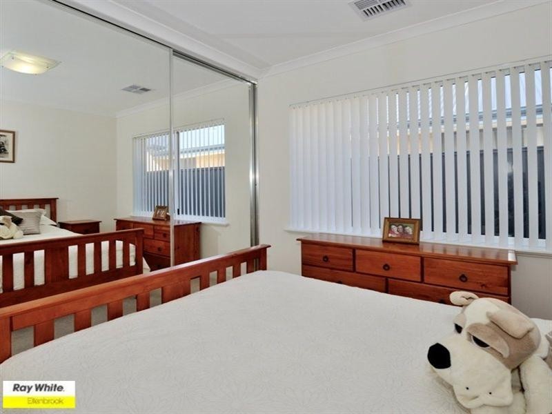 10 Ellery Gate, Aveley WA 6069