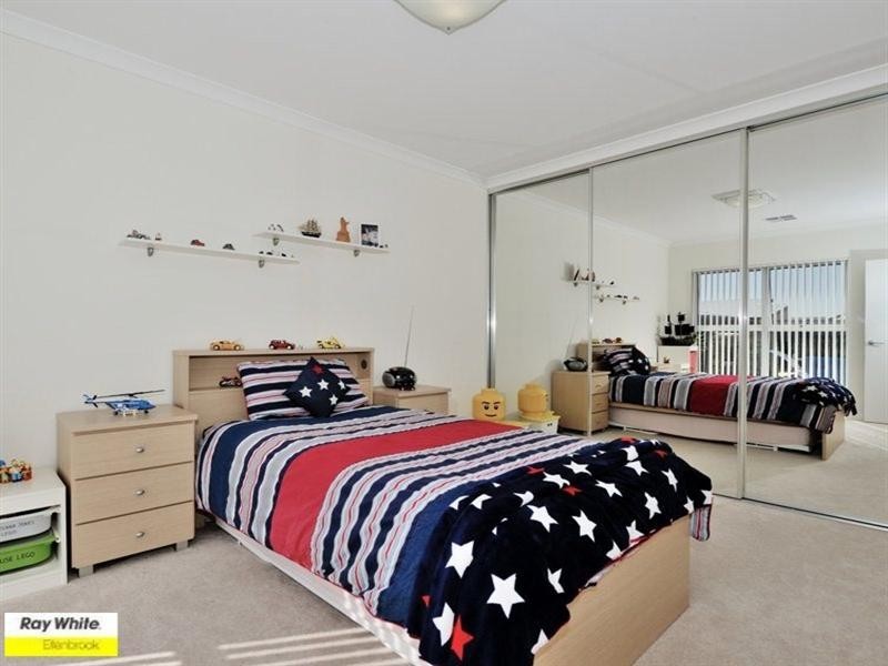 10 Ellery Gate, Aveley WA 6069