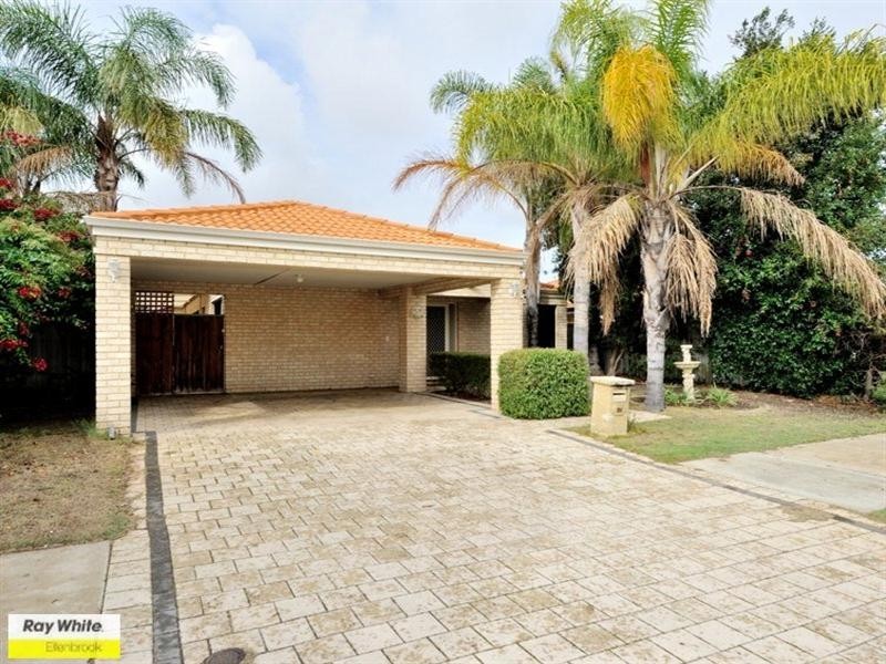 26 Santona Boulevard, Ellenbrook WA 6069