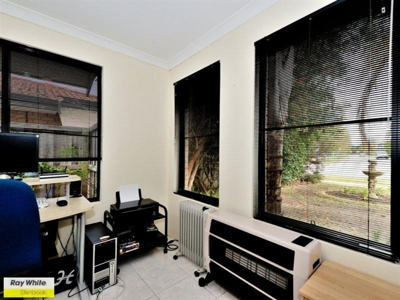 26 Santona Boulevard, Ellenbrook WA 6069