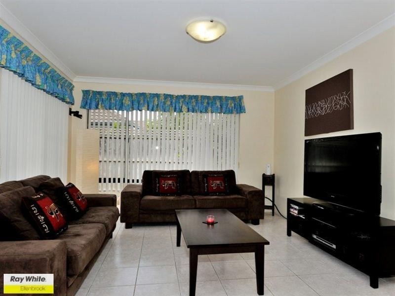 26 Santona Boulevard, Ellenbrook WA 6069