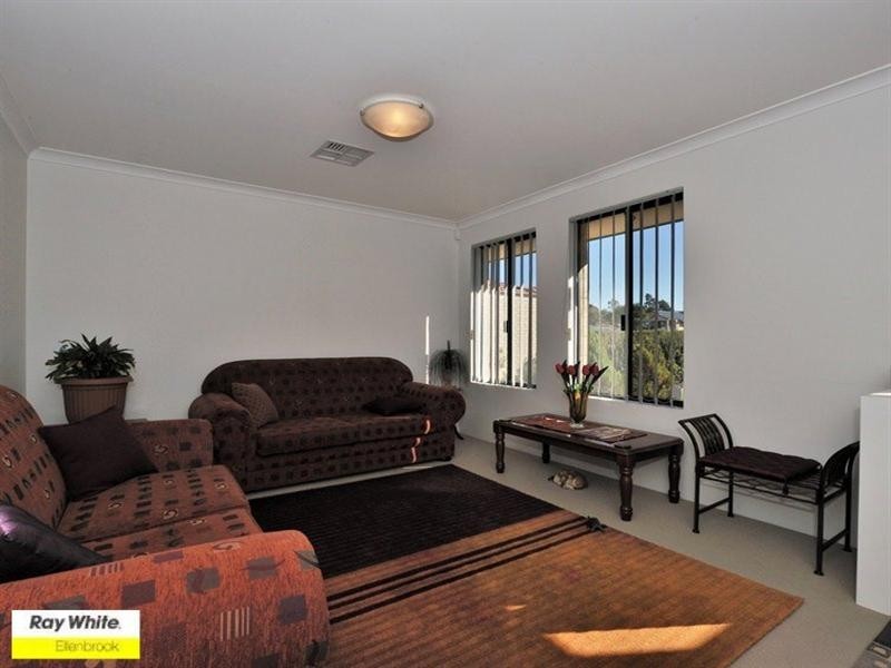 10 Brumby Avenue, Henley Brook WA 6055