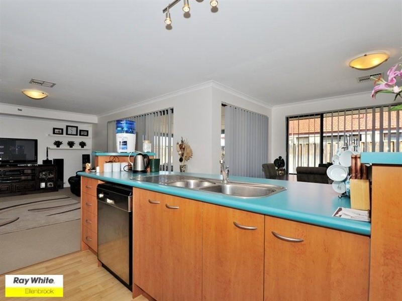 10 Brumby Avenue, Henley Brook WA 6055