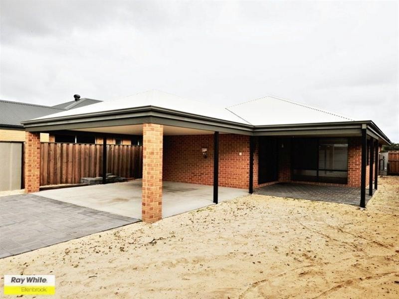 10 Elmridge Parkway, Ellenbrook WA 6069