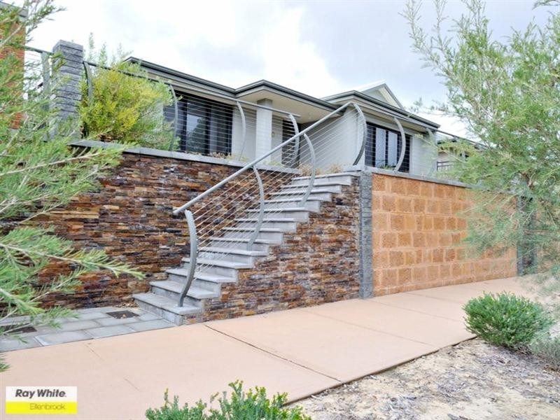 10 Elmridge Parkway, Ellenbrook WA 6069