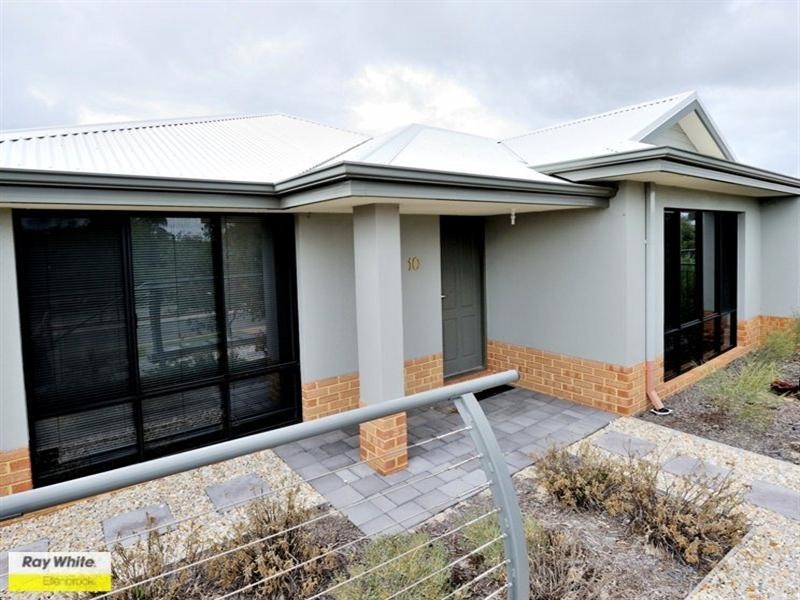 10 Elmridge Parkway, Ellenbrook WA 6069