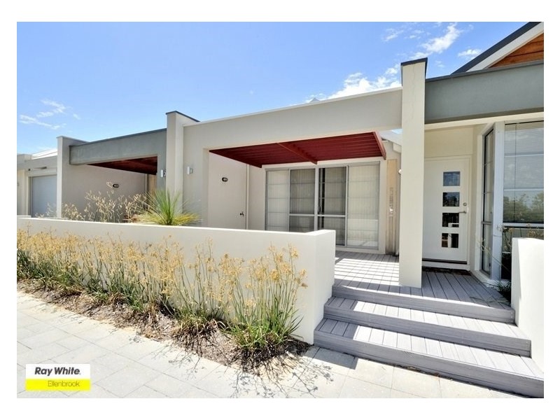 17 Liten Lane, Ellenbrook WA 6069