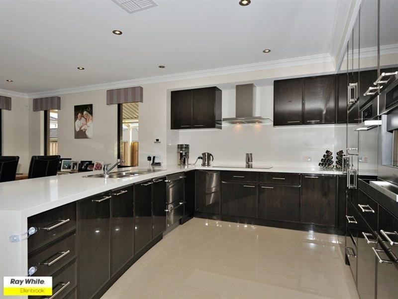 34 Portmarnock Drive, The Vines WA 6069