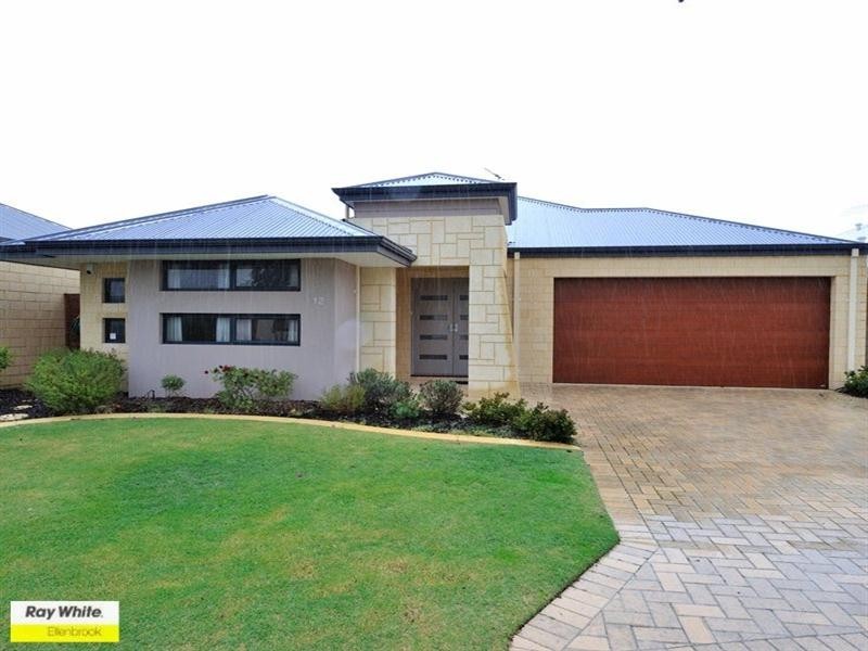 12 Pavilion Circle, The Vines WA 6069