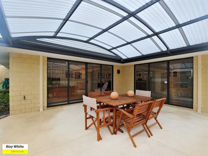 12 Pavilion Circle, The Vines WA 6069