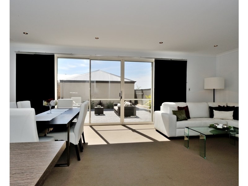 161 Elmridge Parkway, Ellenbrook WA 6069