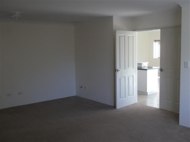 94 Edgecombe Pass, Aveley WA 6069