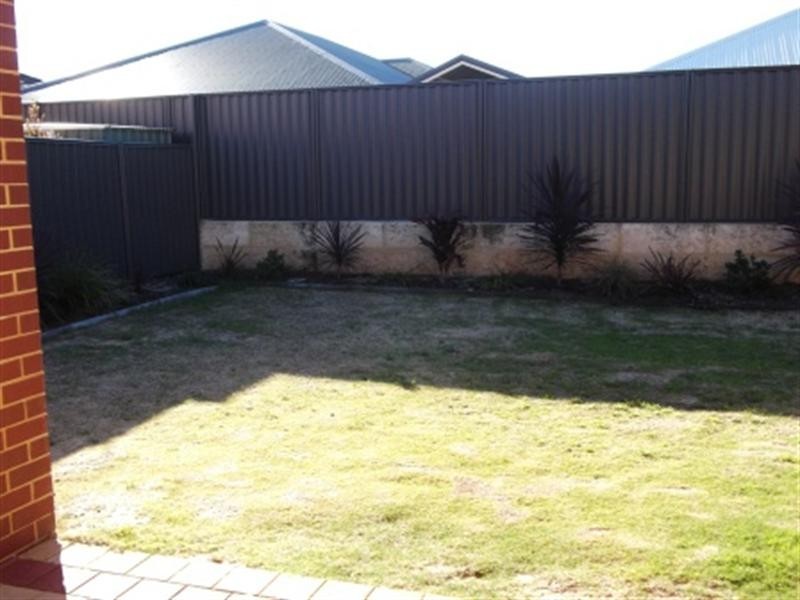 94 Edgecombe Pass, Aveley WA 6069