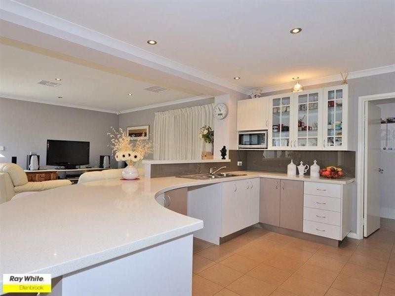 1b Frinton Street, Bayswater WA 6053