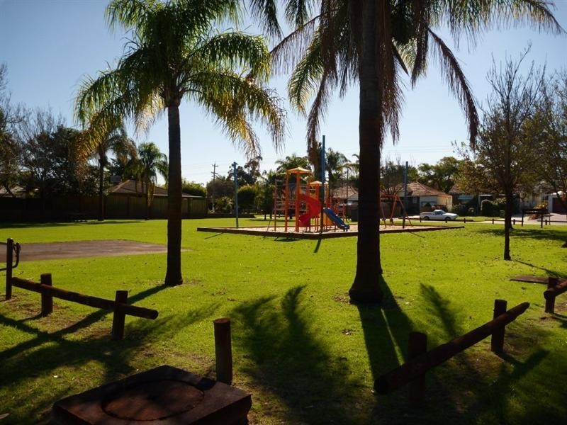 1b Frinton Street, Bayswater WA 6053