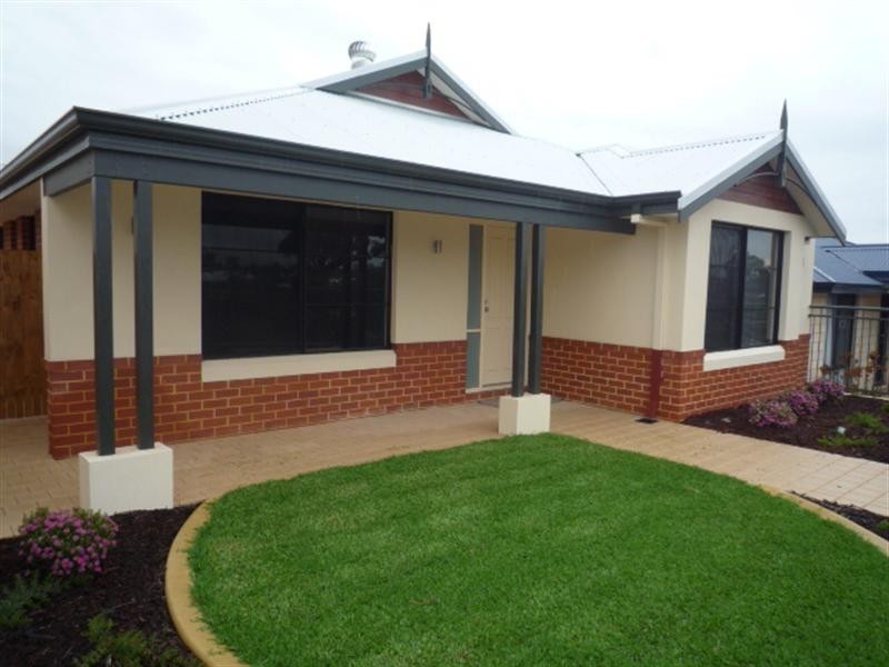 62 Musselbrook Trail, Ellenbrook WA 6069