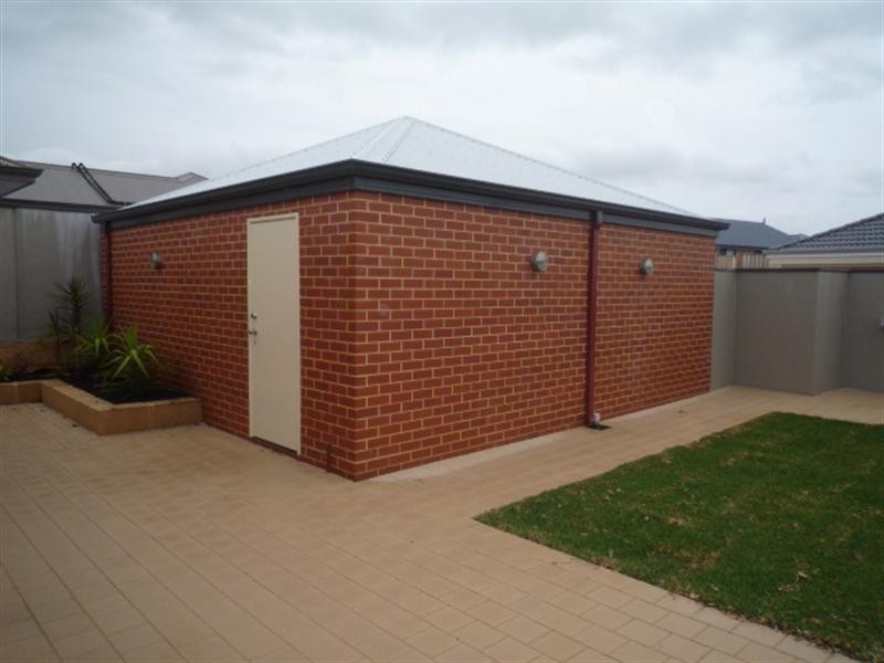 62 Musselbrook Trail, Ellenbrook WA 6069