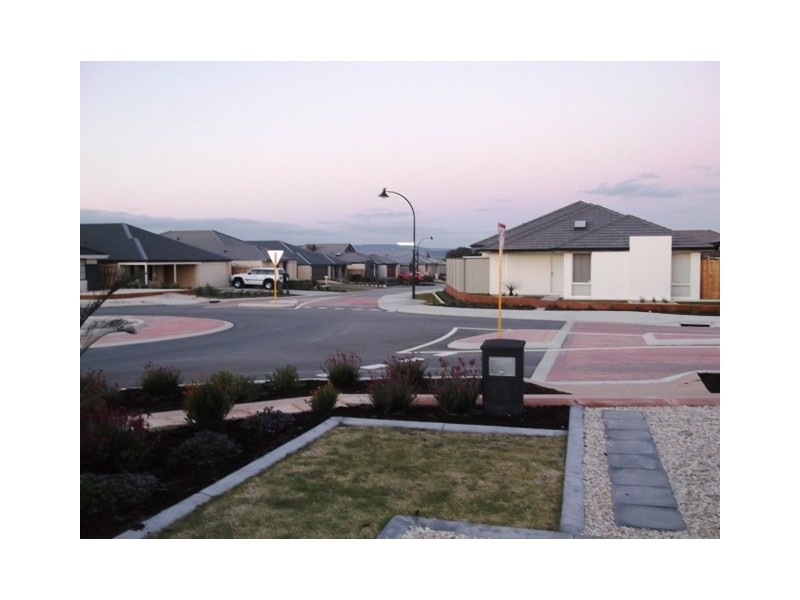 7 Gippsland Way, Ellenbrook WA 6069