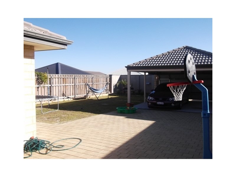 19 Mundego Turn, Ellenbrook WA 6069