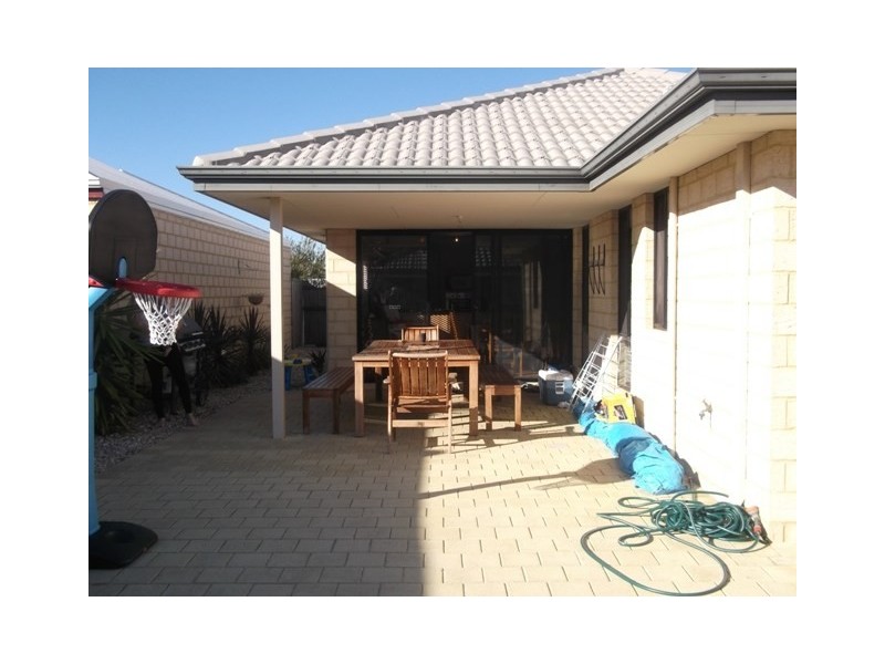 19 Mundego Turn, Ellenbrook WA 6069