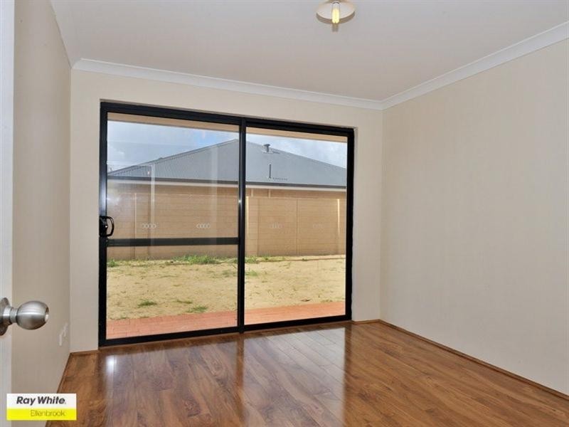 125 Roxburghe Drive, The Vines WA 6069