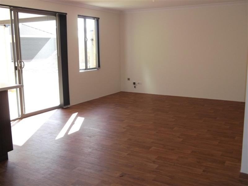 19 Cochrane Loop, Aveley WA 6069